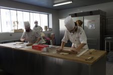 L’Agglomération va organiser un concours de pâtisserie au lycée hôtelier de Guyancourt