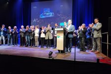 Chansons, discours et buffet maison à la cérémonie des vœux